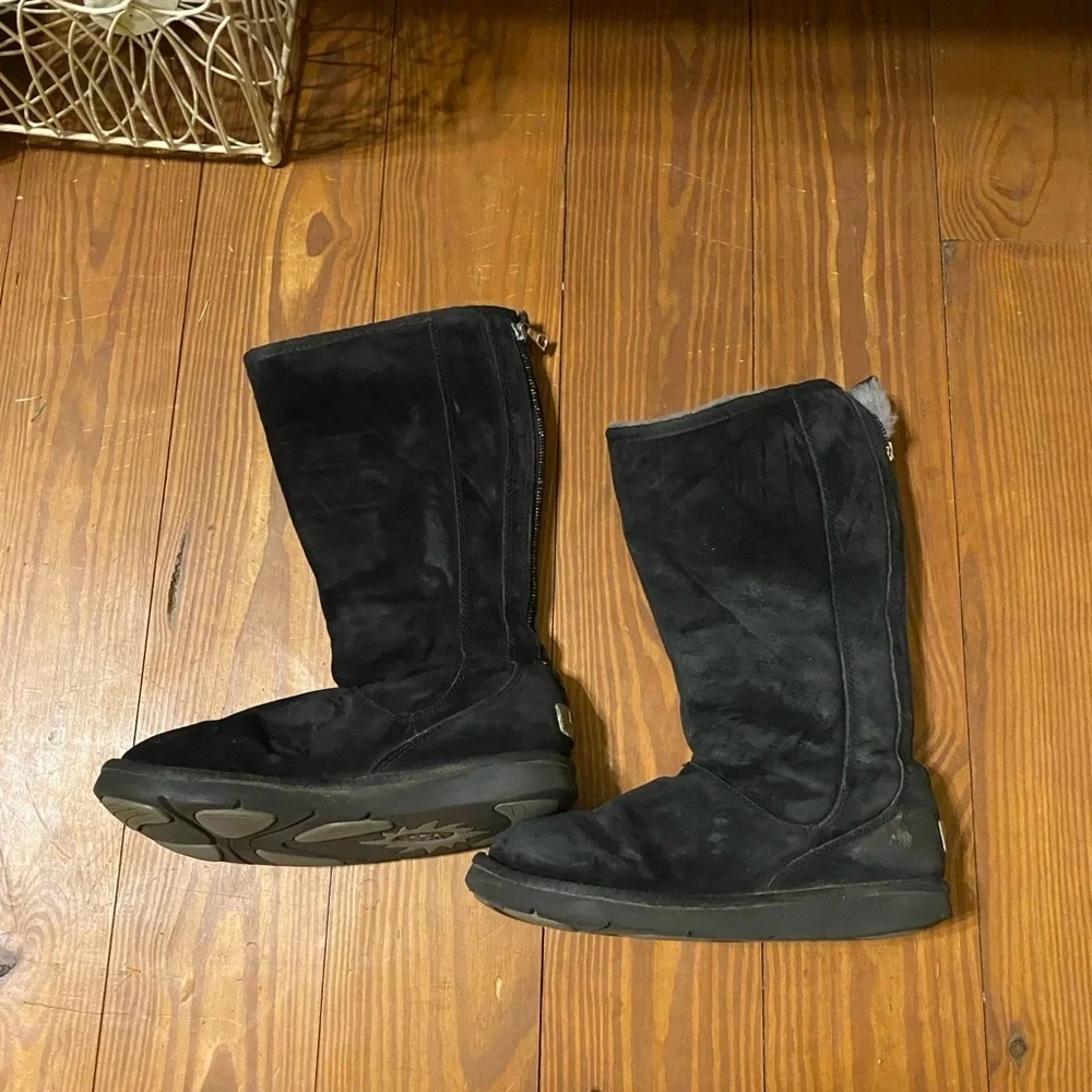 UGG Australia Classic Tall Black Suede Shearling Winter Boots Womens 8